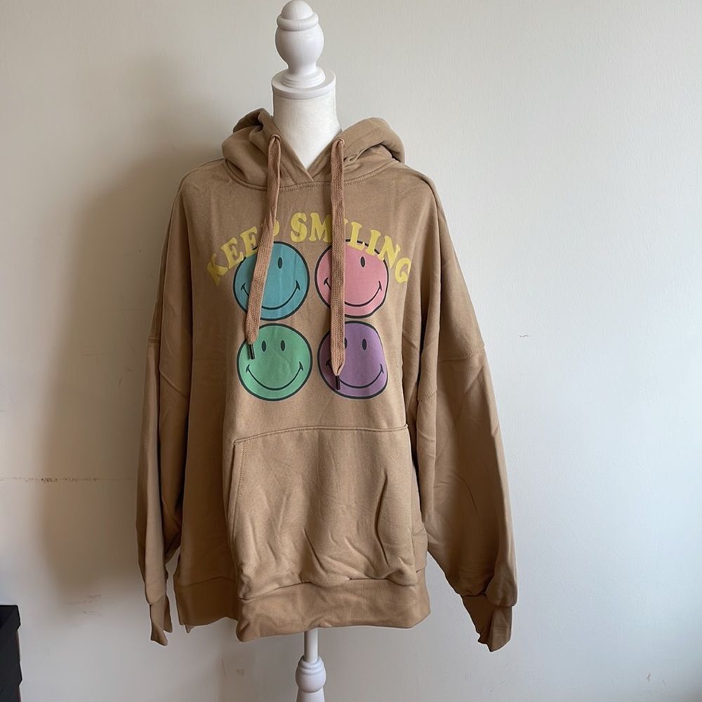 NWT American Eagle Big Hug Graphic Hoodie Size L(MSRP$70)